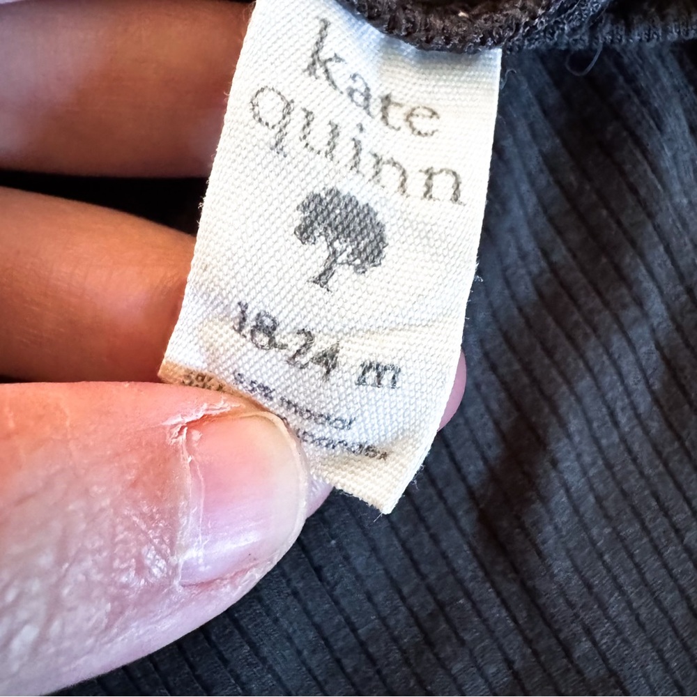 Kate Quinn • Ribbed Tee - Picture 3 of 3
